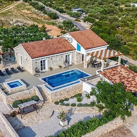 Family Friendly House With A Swimming Pool Cove Kalebova Luka, Rogoznica - 25561
