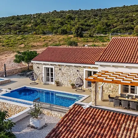 Tatil Evi Family Friendly House With A Swimming Pool Cove Kalebova Luka, Rogoznica - 25561