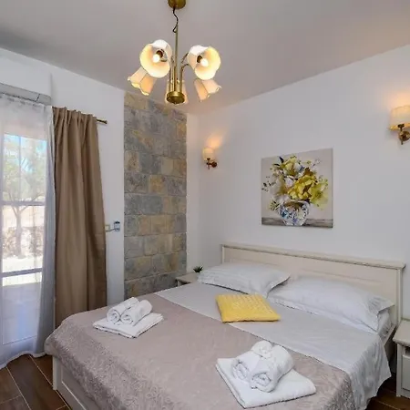 Family Friendly House With A Swimming Pool Cove Kalebova Luka, Rogoznica - 25561 Tatil Evi Ražanj