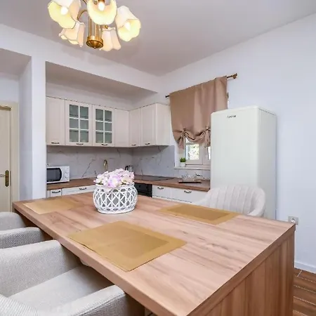 Family Friendly House With A Swimming Pool Cove Kalebova Luka, Rogoznica - 25561 Tatil Evi *