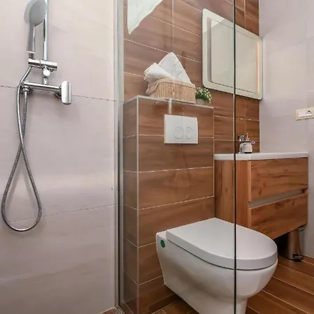 Prázdninový dům Family Friendly House With A Swimming Pool Cove Kalebova Luka, Rogoznica - 25561