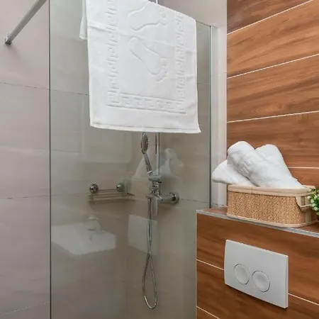 Family Friendly House With A Swimming Pool Cove Kalebova Luka, Rogoznica - 25561 Prázdninový dům